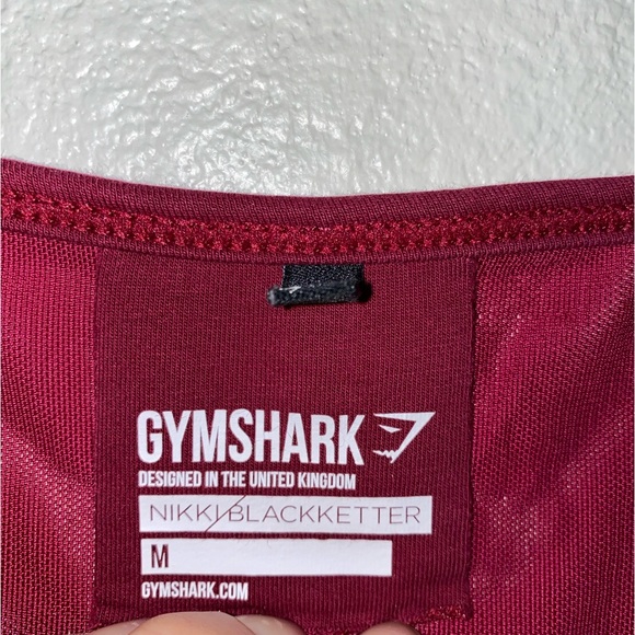 EUC | GymShark | Activewear Top | High/Low | Size Medium | Maroon - Picture 4 of 8